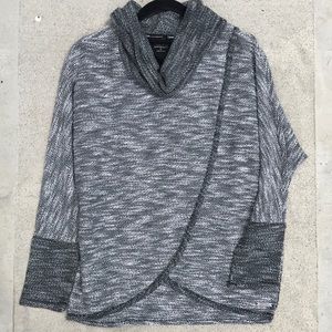 Calvin Klein Sweater